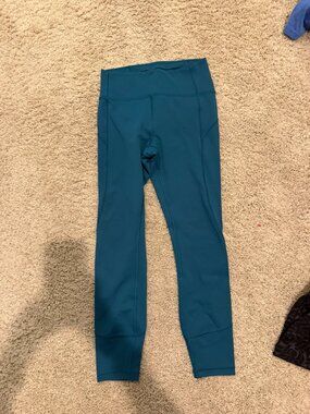 Lululemon In Movement Tight Size 6 HR Laguna Everlux 25" womens blue lululemon